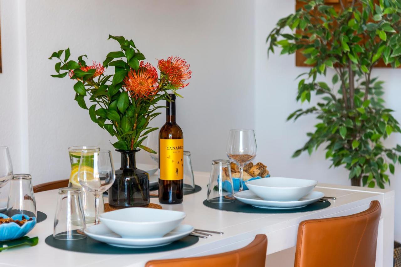 Beachfront Triplex With Swimming Pool & Parking Radazul 외부 사진
