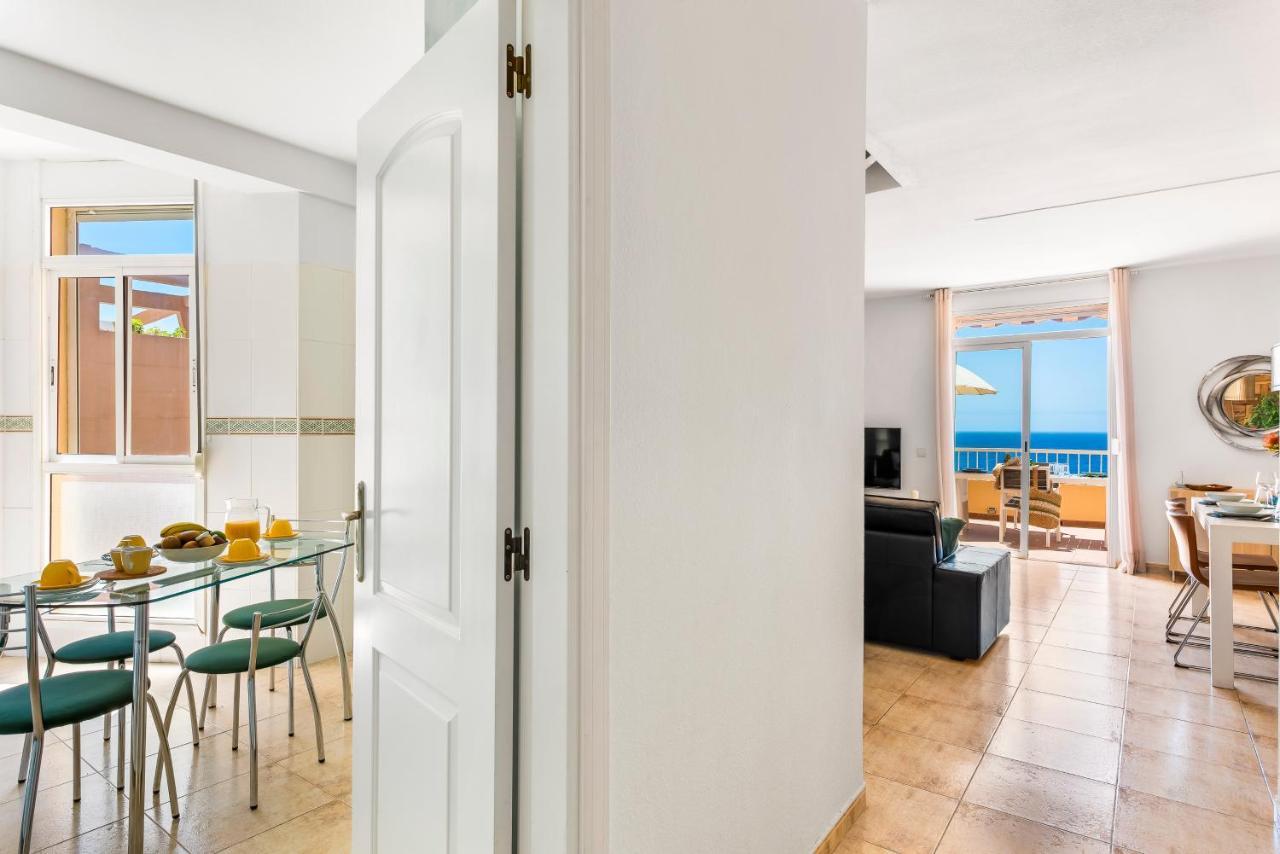 Beachfront Triplex With Swimming Pool & Parking Radazul 외부 사진