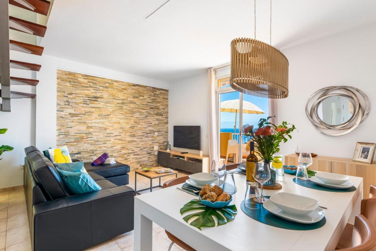 Beachfront Triplex With Swimming Pool & Parking Radazul 외부 사진